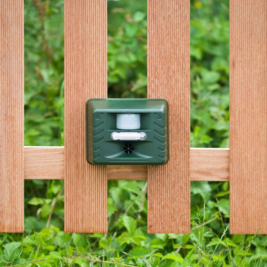 Nature Ultrazvukový Repelent Pro Zvířata S Dosahem Kabelu 21 M