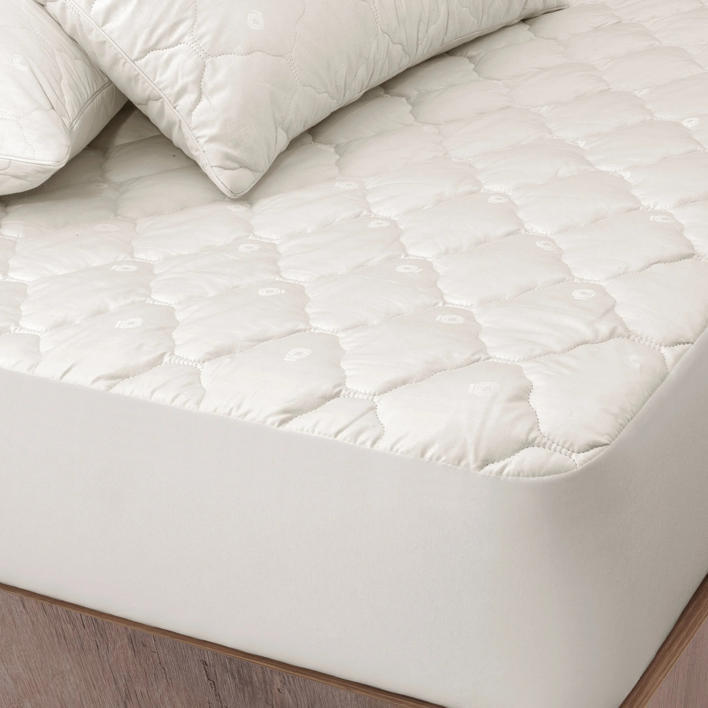 Chránič matrace Vilnawashed, S výplní z vlny, zimní, 180x200 cm