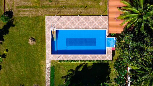 Módní trendy v designu zahradního bazénu