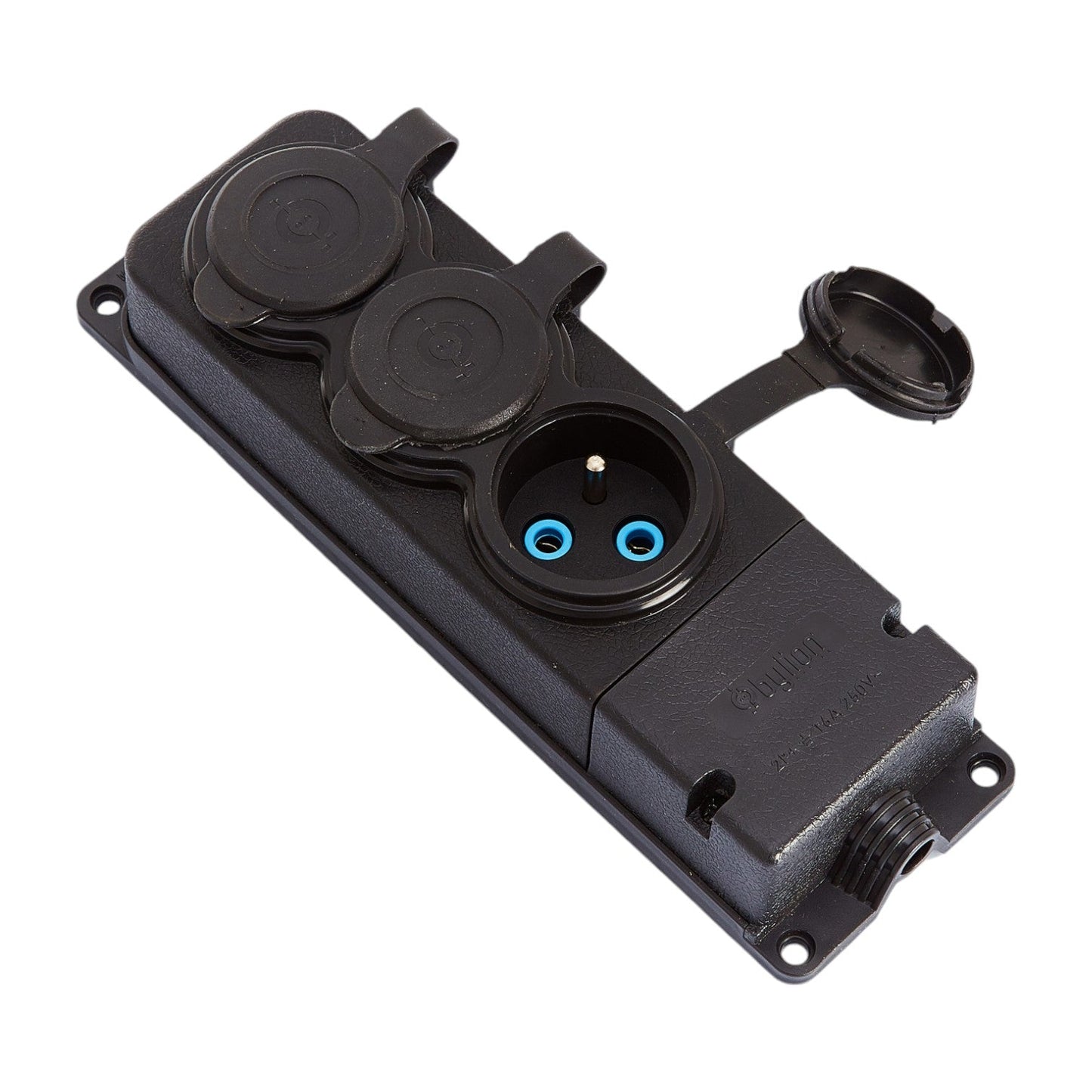 3x zásuvka, francouzský typ E, trojitá "gumová" černá zásuvka s víkem hermetický IP44 250V, 16A, 2P+Z, 3KMP-E, Bylion