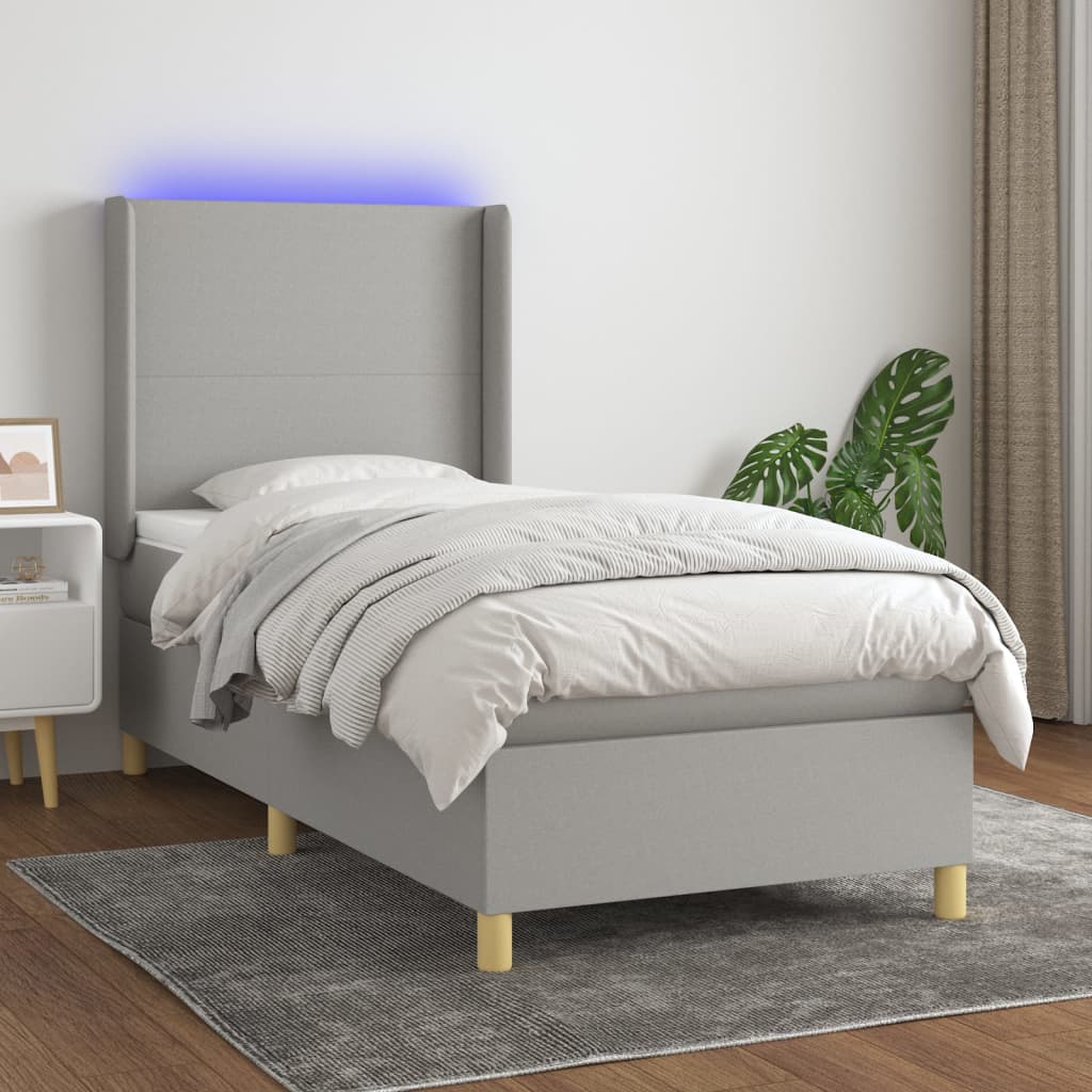 Box Spring Postel S Matrací A Led Textil Světle Šedá