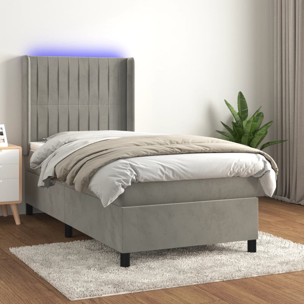 Box Spring Postel S Matrací A Led Samet Světle Šedá