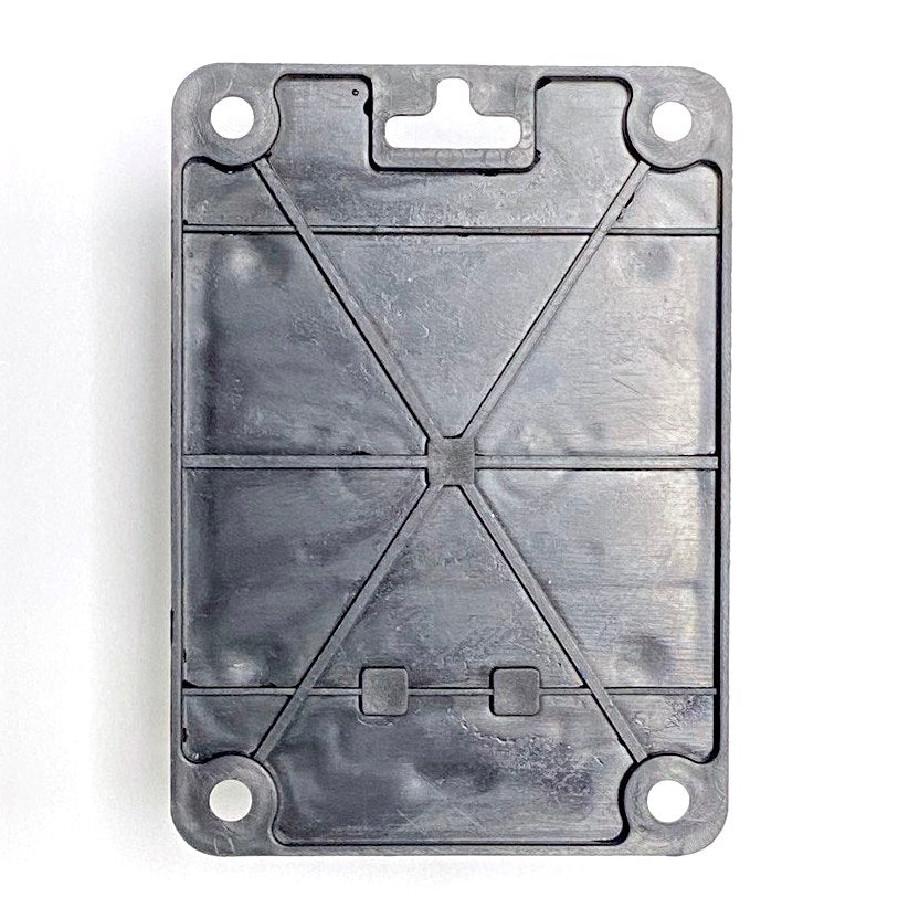 Černá "gumová" zásuvka na povrch 250V, 16A, IP44, SCHUKO 2P+Z, 1KMP-F, Bylion