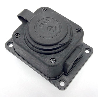 Černá "gumová" zásuvka na povrch 250V, 16A, IP44, SCHUKO 2P+Z, 1KMP-F, Bylion